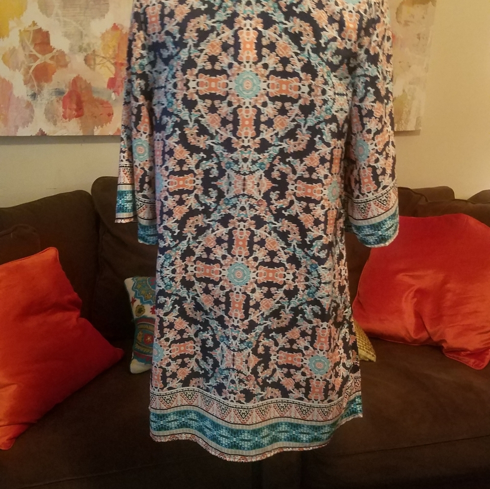 Dress - Picture 2 of 3